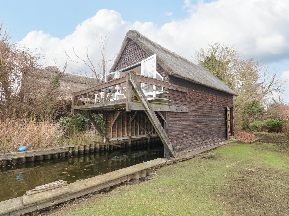 Villa Cygnus Boathouse South Walsham Exterior foto