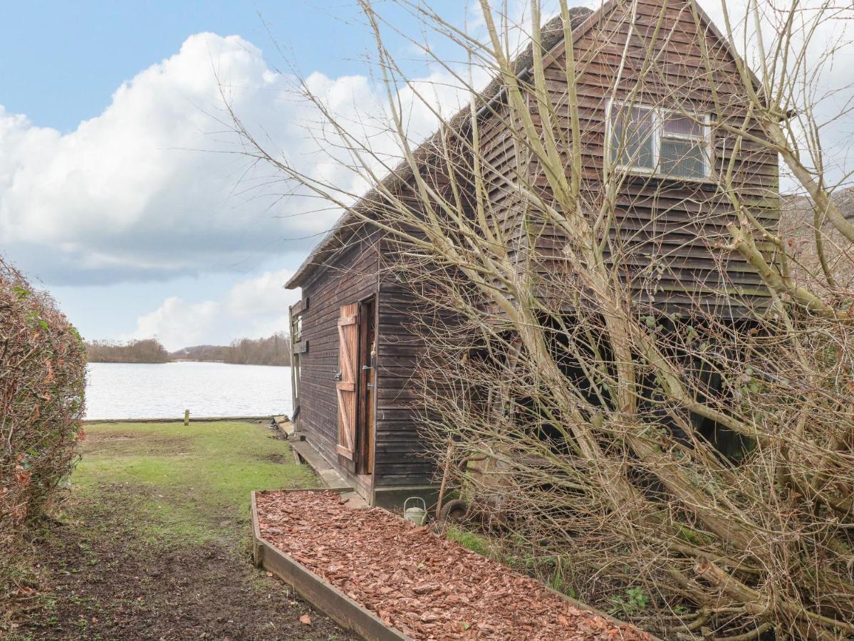 Villa Cygnus Boathouse South Walsham Exterior foto